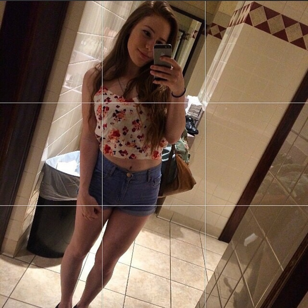 Tie back floral tank top